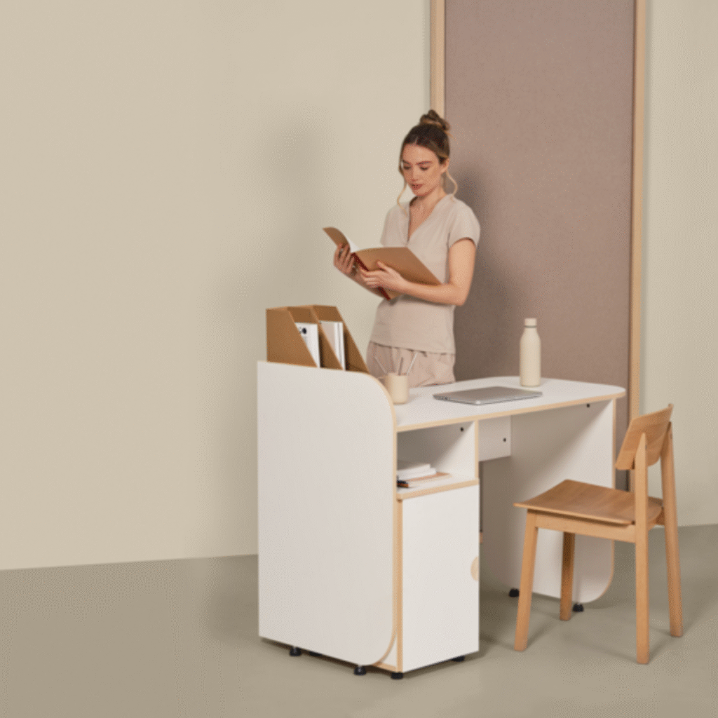 Naggura Rooms bureau