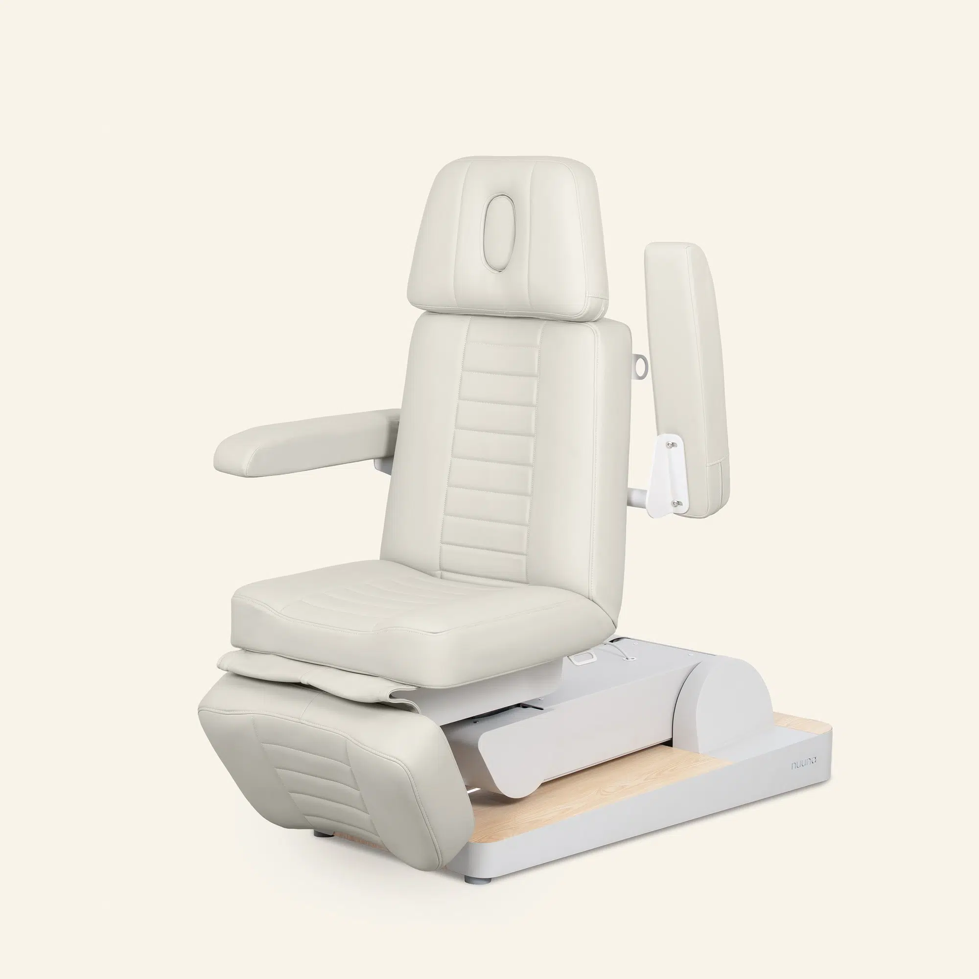 Moderne verstelbare medische behandelstoel in beige